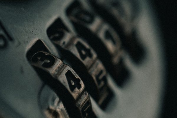 Ayrıcalıklı IP Güvencesi: IPv4 ve IPv6 Vault ile Sanal Çalışma Yüklerinizi Koruyun