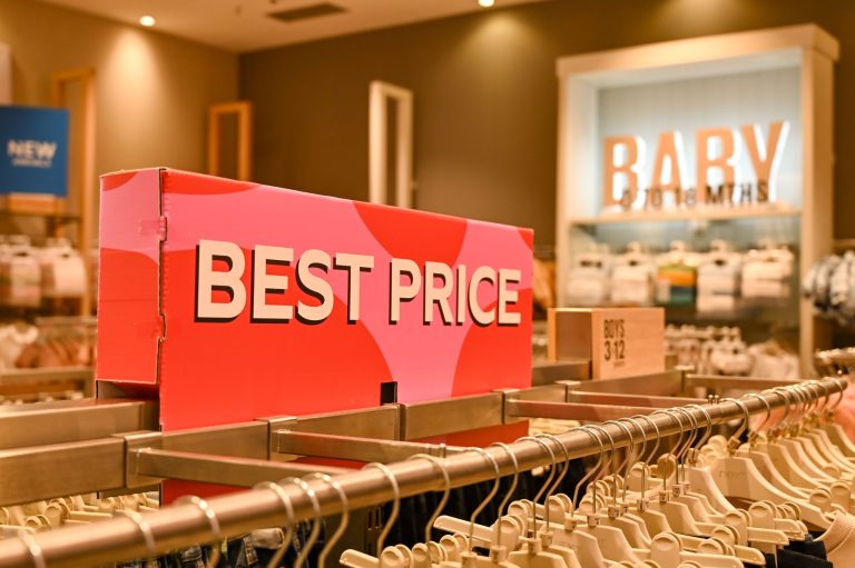Bebeğiniz İçin En İyi Moda: Shopify ile Tasarlanan Bebeğinizi Giydirin!