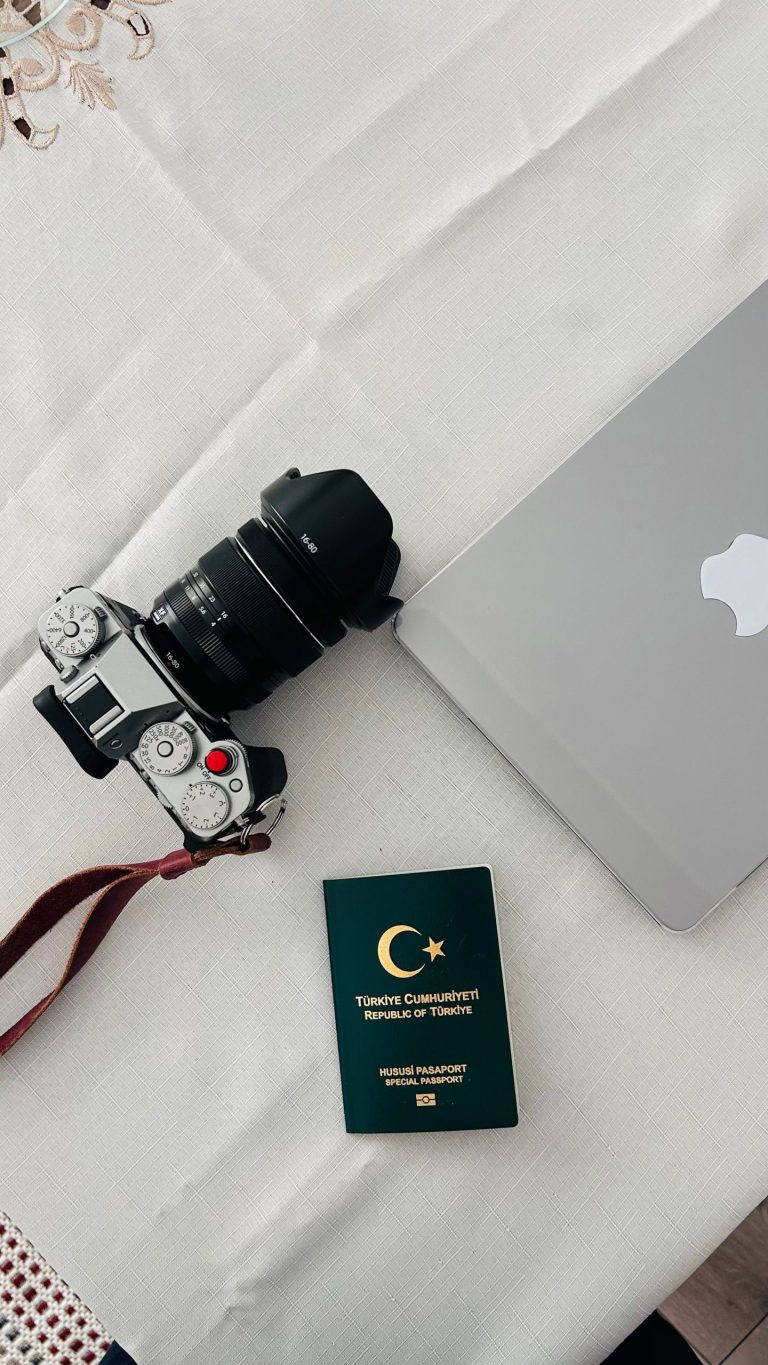 Fotoğraflarınızı Yarım Kilo Yük Haline Getirin: Akıllı PDF Dönüştürücü!