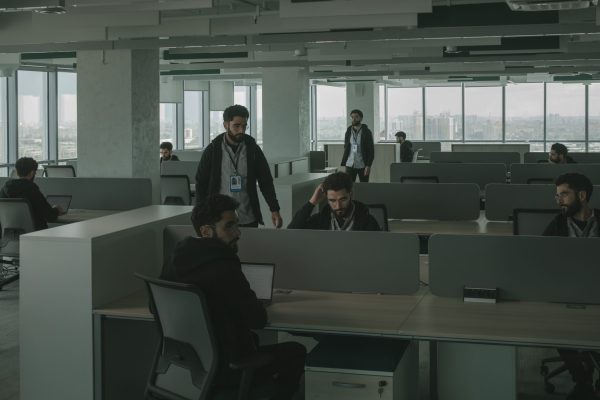 İzole Donanımlar İçin En İyi Çoklu Alan Yönetim Platformu