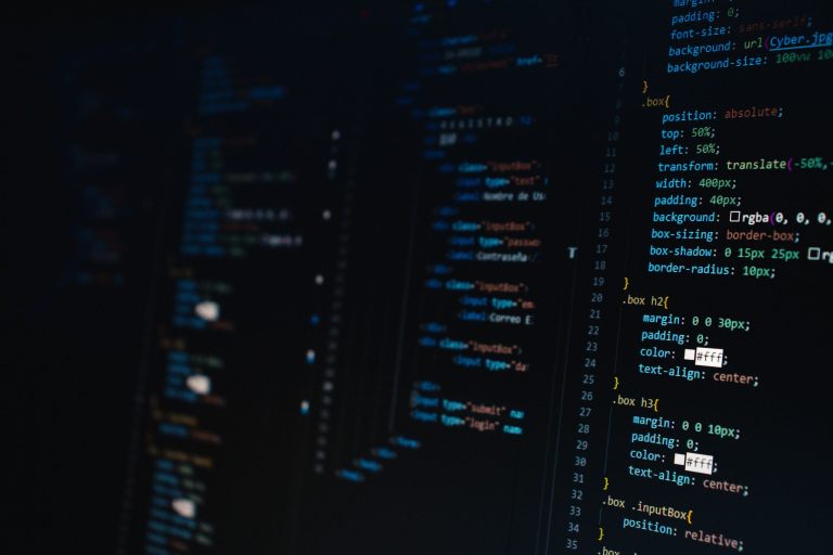 Responsive Düzen Koruma: En İyi Tailwind CSS ve Frontend İşleri