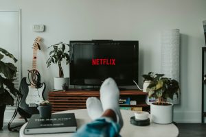 Seyahat Ederken Ev Yayın Hizmetlerinizi İzleyin: Travel Streaming Engine İncelemesi