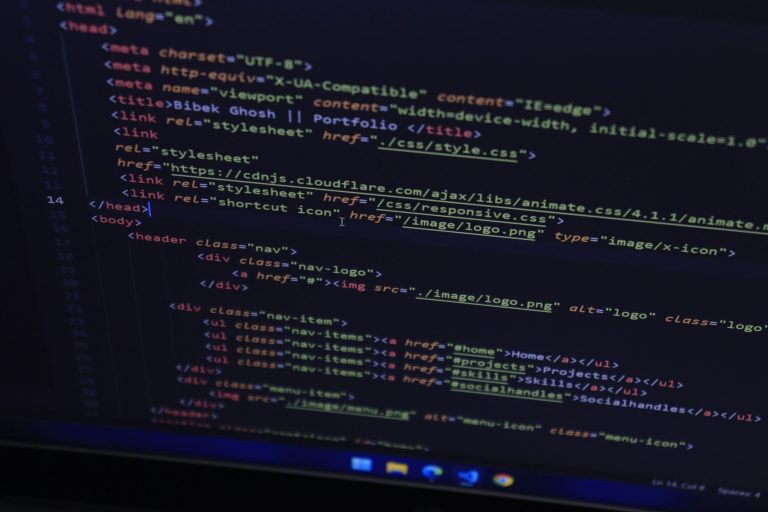 Web Geliştiricileri ve Tasarımcılar için Anlık Resimden Favikon Dönüştürücü