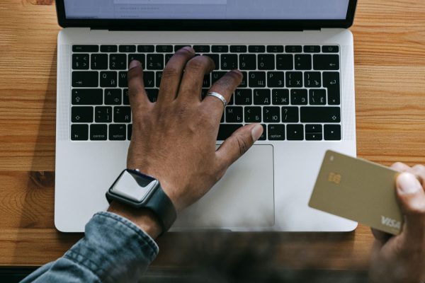 WooCommerce için En Güvenilir Ödeme Geçidi: Yüksek Güvenlikli Hosting İncelemesi