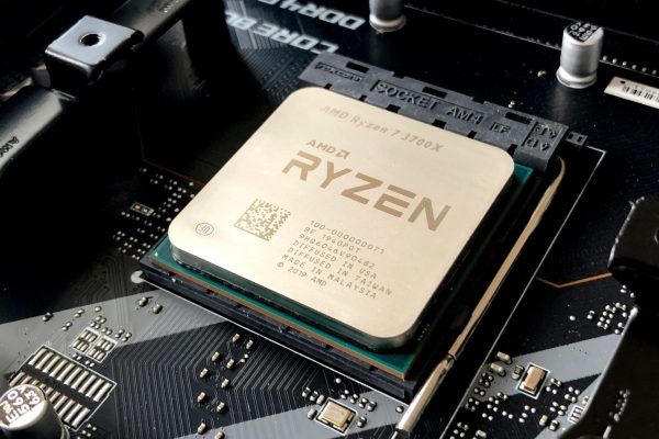 Yüksek Hızlı Bulut VPS: AMD EPYC Donanımında Performansın Zirvesi