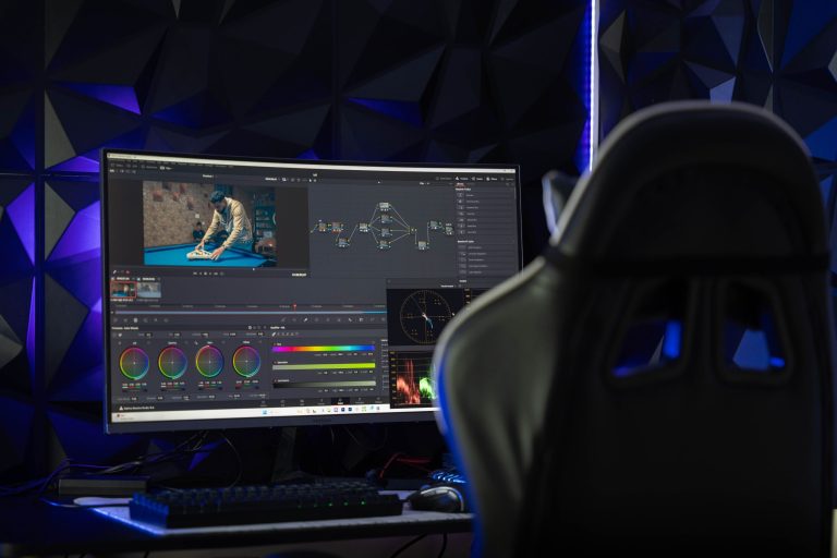 Yüksek Kontrastlı Sinematik Denetim: Video Tasarımında En İyi Freelance Platformu